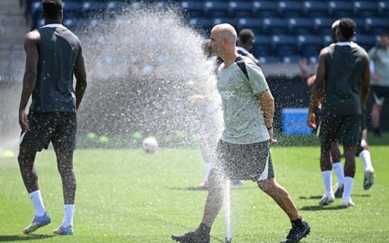 Buổi tập của Chelsea bị hủy vì quá nóng