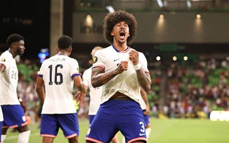 Mỹ đánh bại Saudi Arabia, đoạt vé tứ kết Gold Cup
